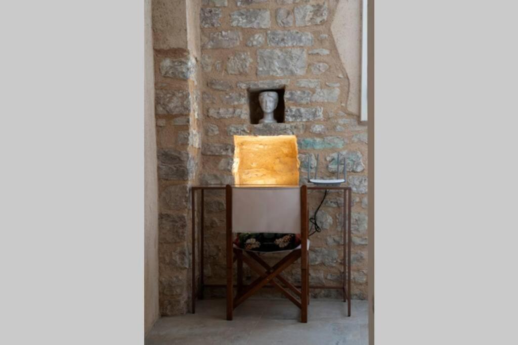 Cornelia Cavern Cosy Studio Apartment In Spello Kültér fotó